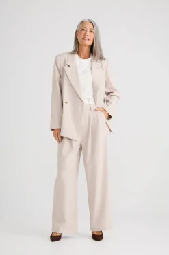 Brave & True Blair Oversized Blazer - Beige