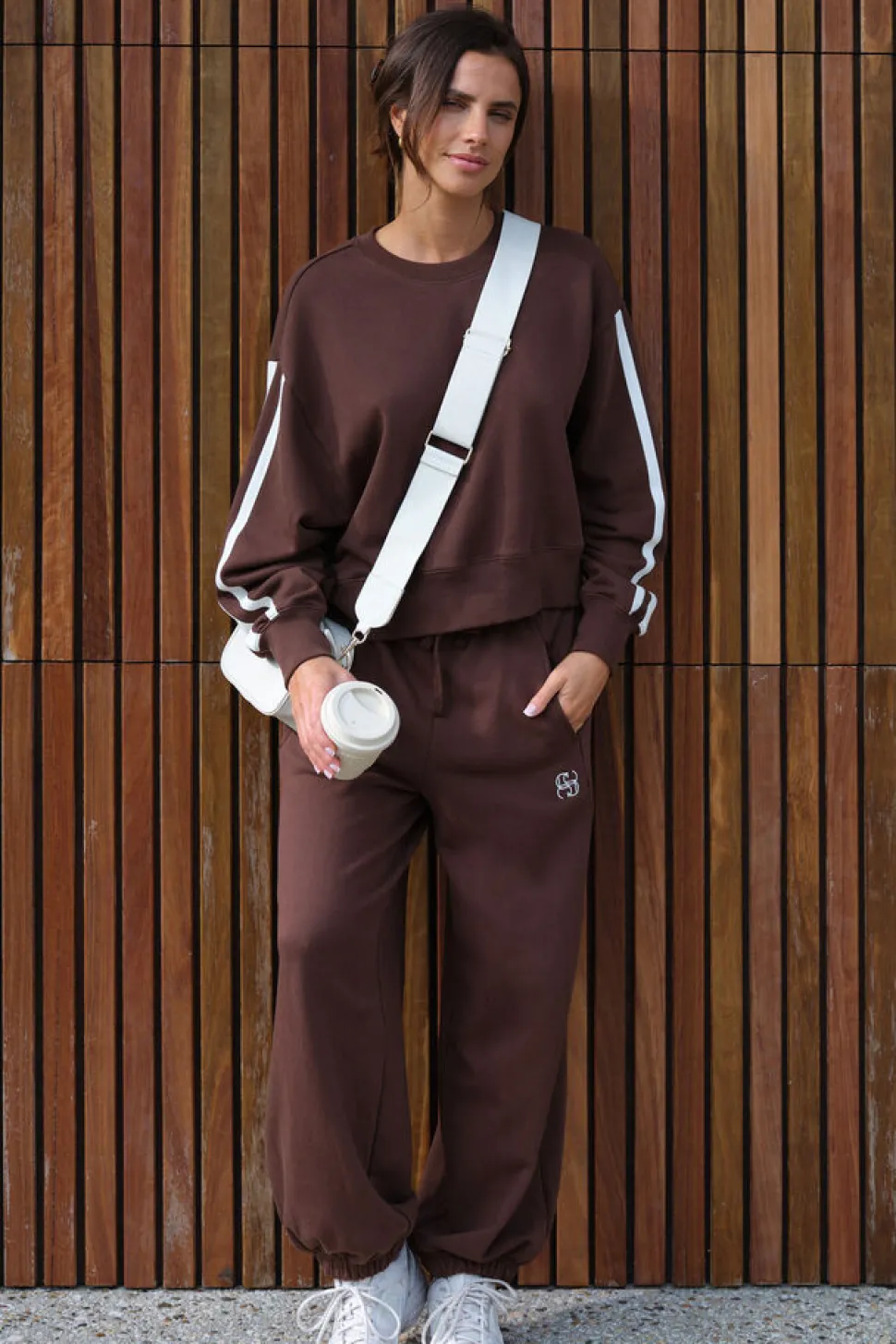 Ceres Life Bowie Barrell Leg Trackpant - Chocolate