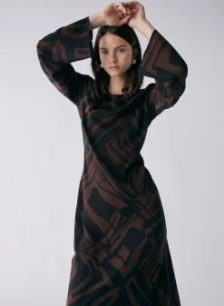 Esmaee District Maxi Dress - District