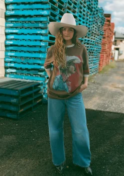 FAR MER Most Wanted Tee - Brown