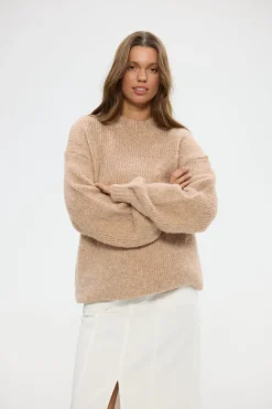 Holiday Island Knit - Oatmeal