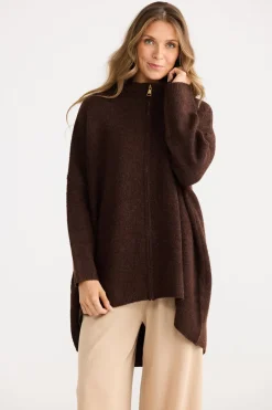 Home Love Woodside Poncho - Chocolate