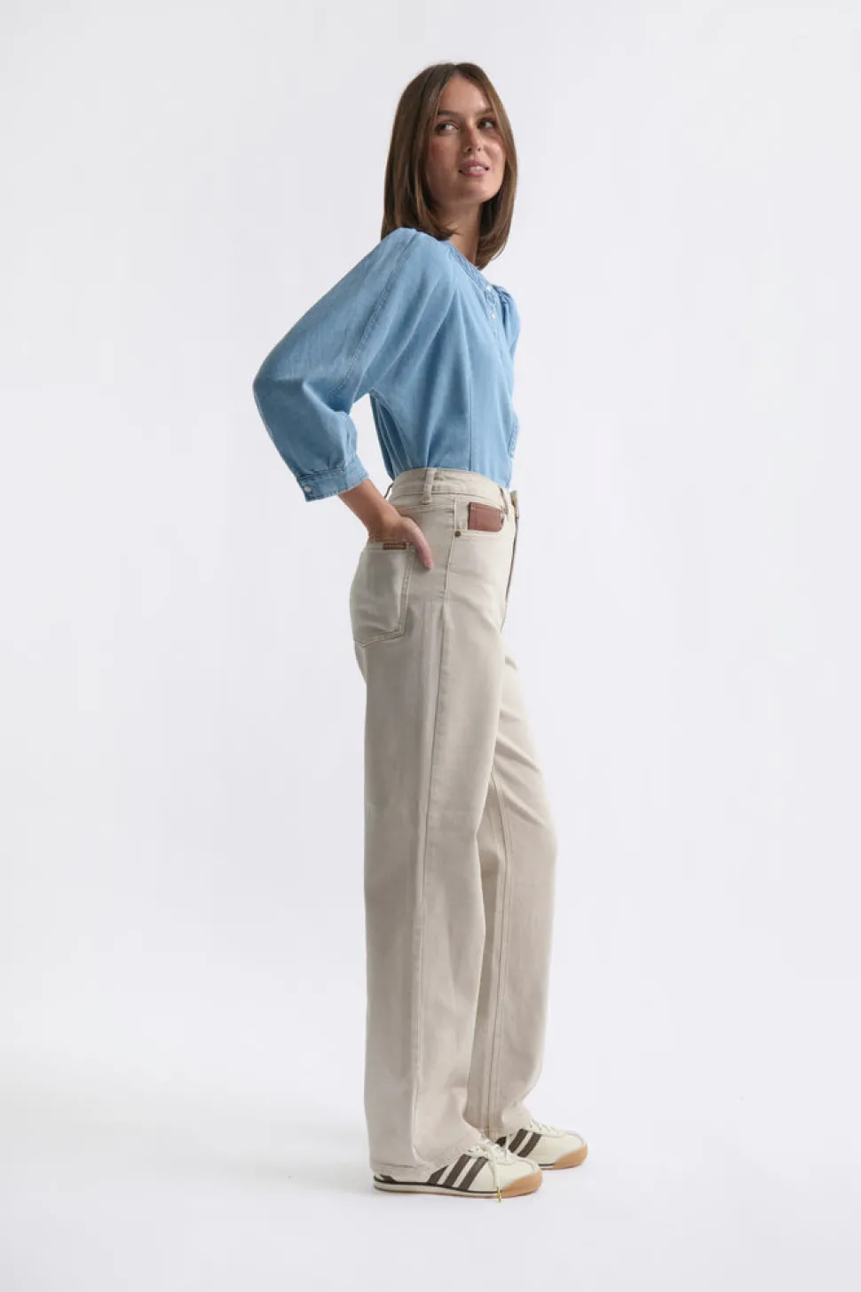 Kireina Bonnie Jean Leather Pocket - Sand