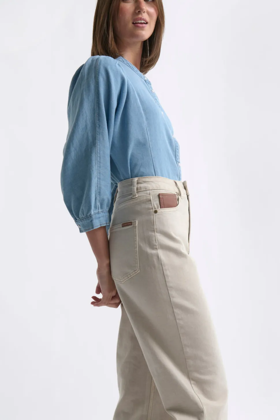 Kireina Bonnie Jean Leather Pocket - Sand