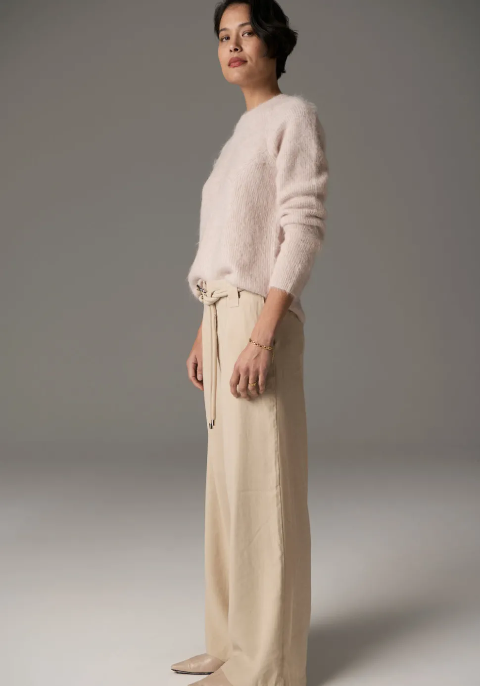 POL Finlay Crew Knit - Blush