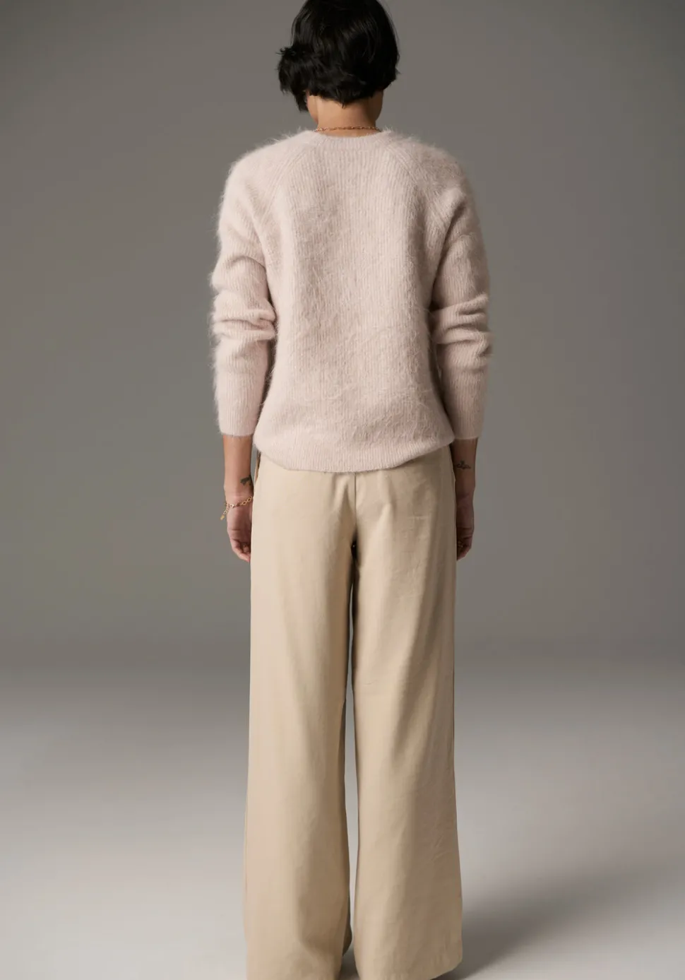 POL Finlay Crew Knit - Blush
