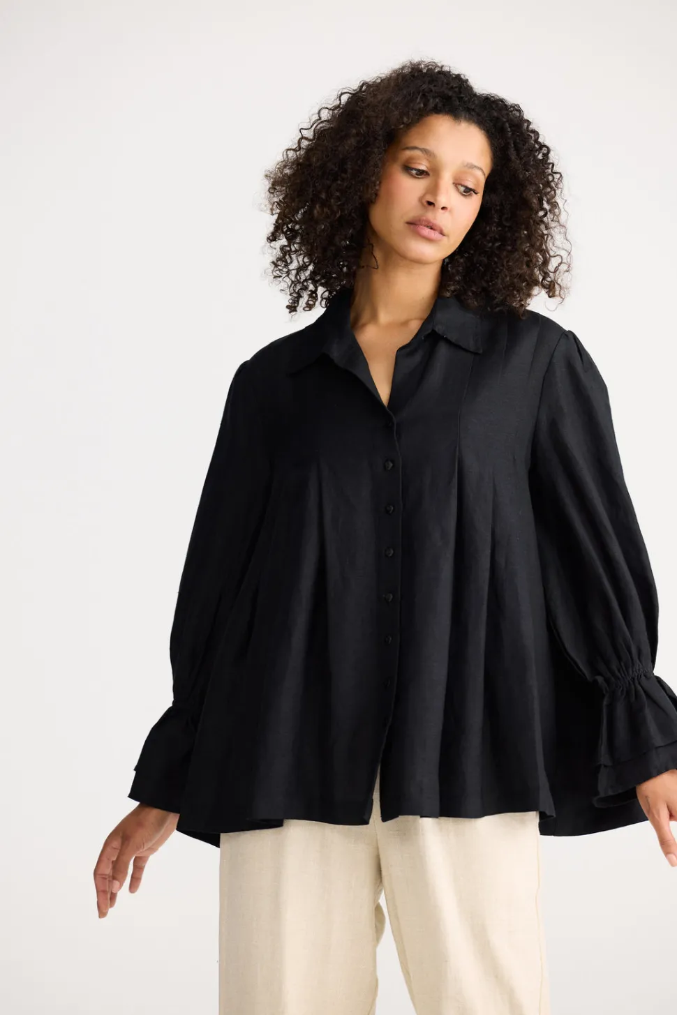 The Shanty Aeris Shirt - Black