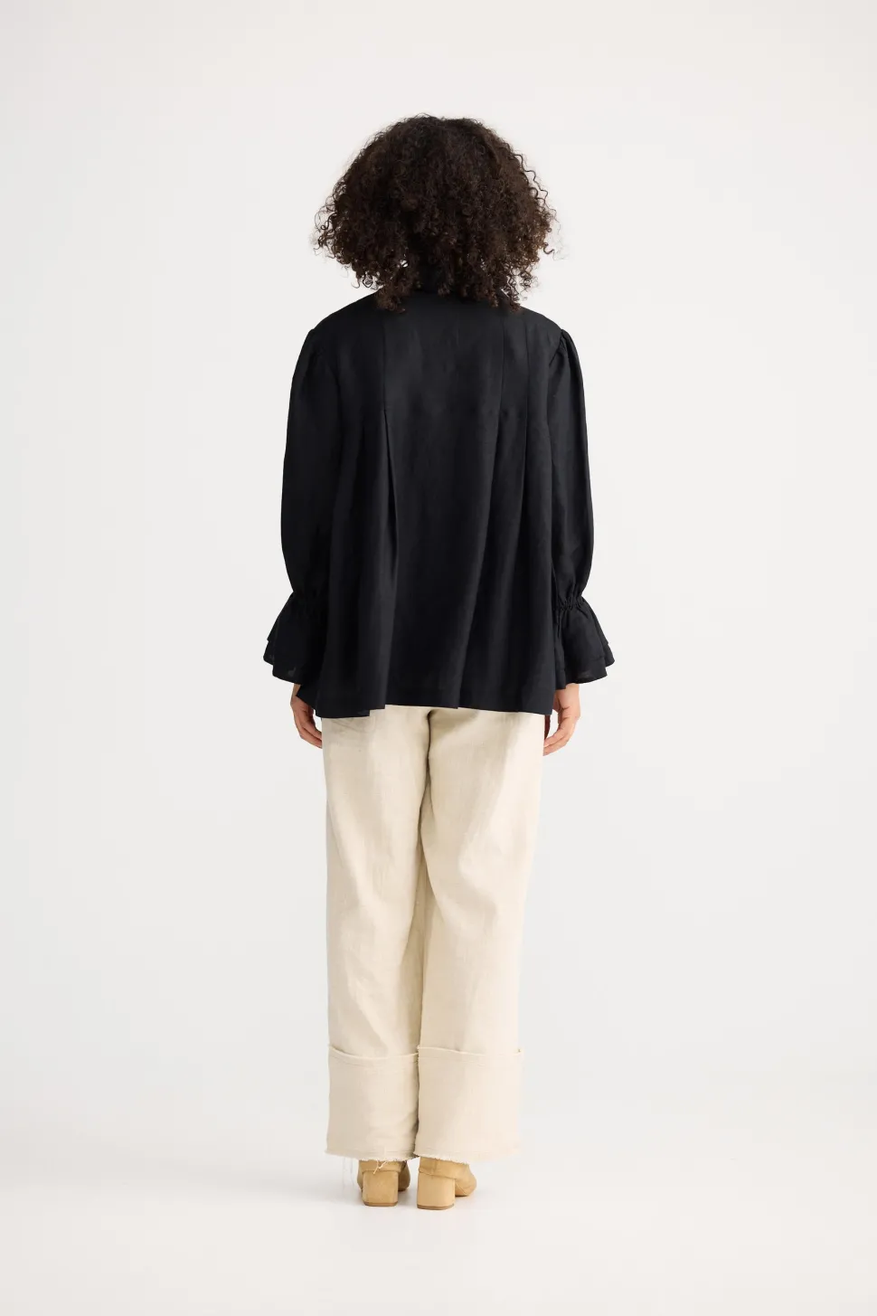 The Shanty Aeris Shirt - Black